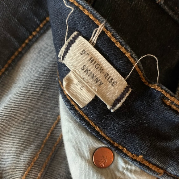 Madewell 9” High Rise Skinny Jean - Picture 3 of 4